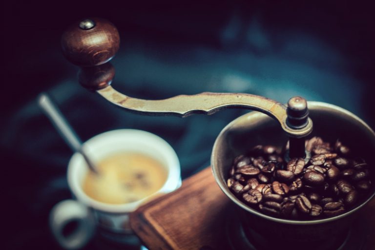 Επαγγελματικοί μύλοι καφέ: Όλα όσα πρέπει να γνωρίζετε για τη σωστή τους ρύθμιση